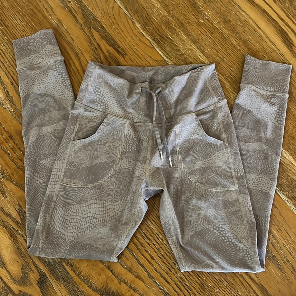 Born Primitive Grit Fusion Leggings